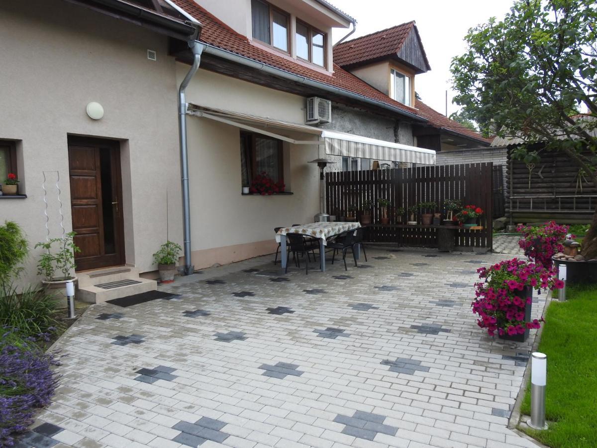 Sofia Veternik C Lägenhet Kremnica Exteriör bild